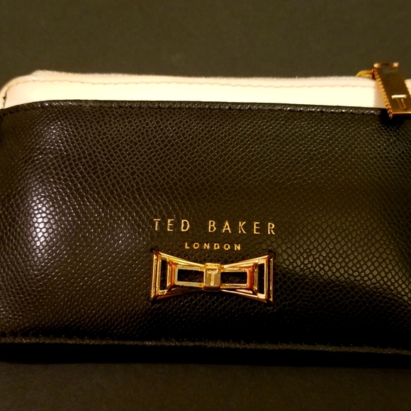 Ted Baker Bow Zipped Card Holder - Picture 10 of 10